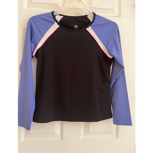 SOLD - On Another Platform!! TAIL Raglan Sleeve Golf Tennis Activewear Women Top